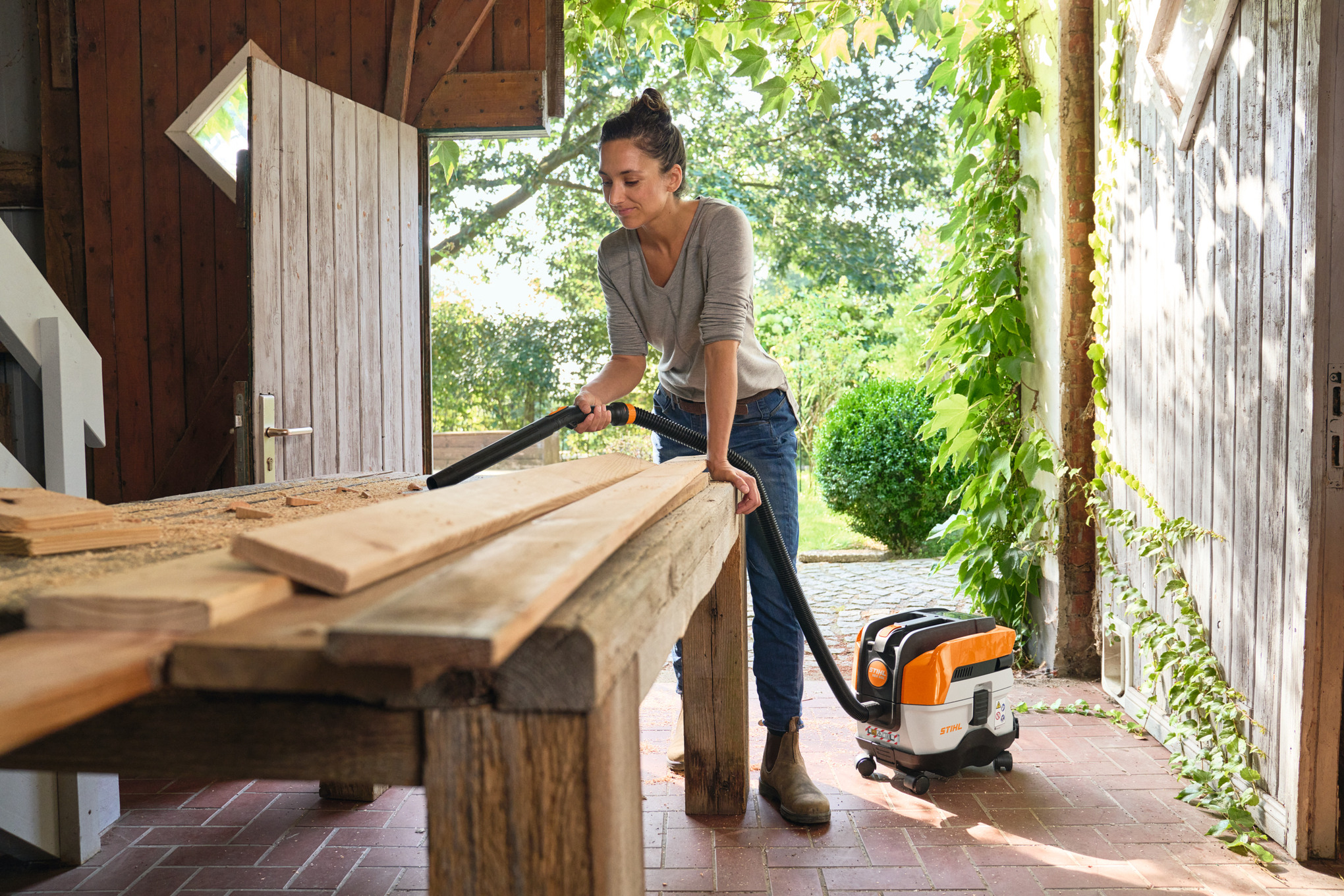 Transportwagen voor de STIHL SEA 50 accu-alleszuiger