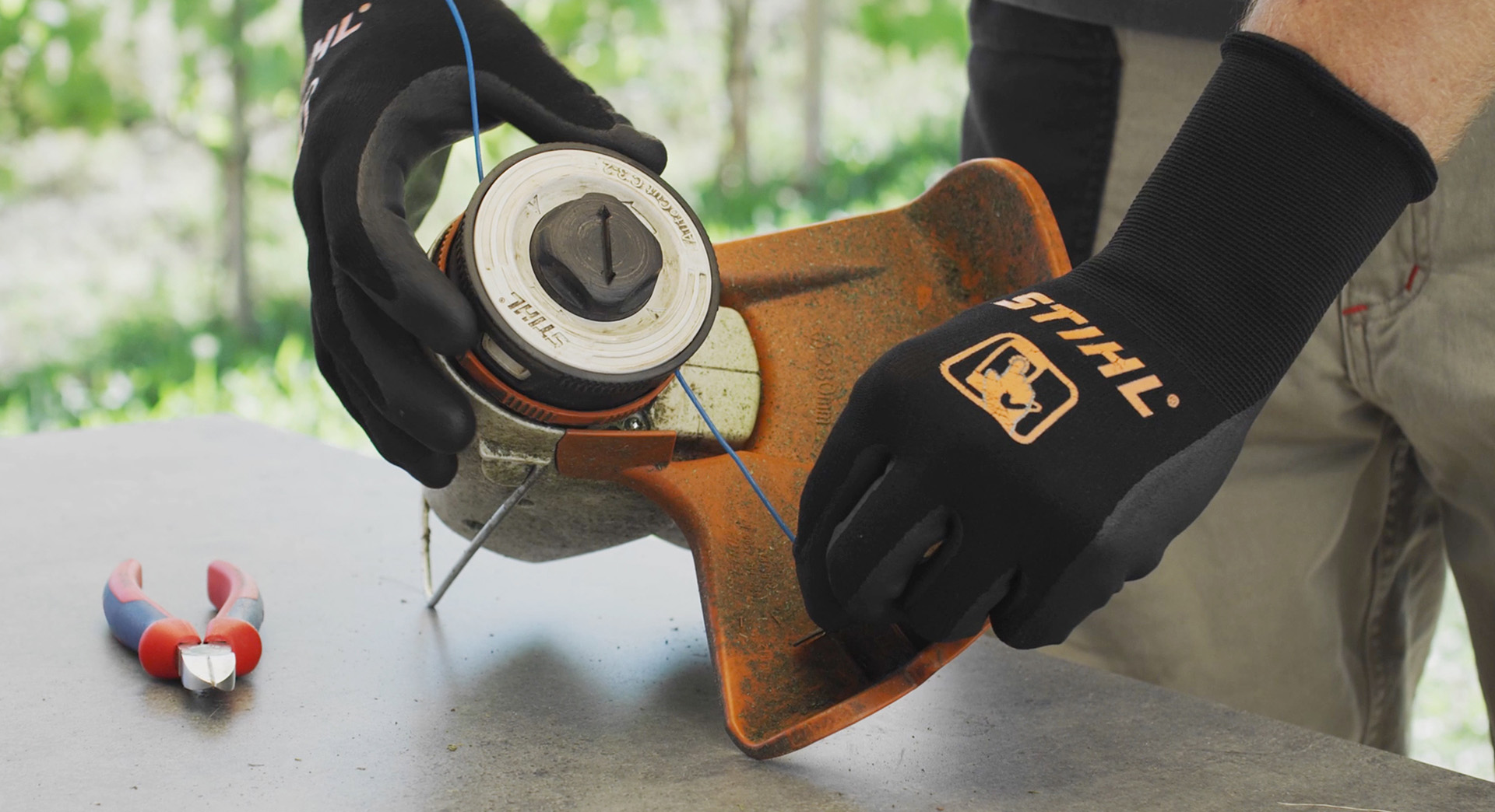 Kanten maaien doe je zo! STIHL Kanten maaien doe je zo! STIHL